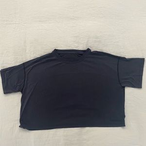 Lululemon On the Move Crop top size 10